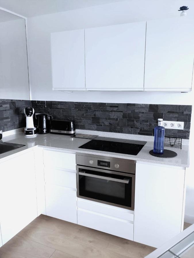 Apartment Portonovo Paraiso II - Sea View - Swimming Pool - Good Wifi - Old Town Пуерто дел Кармен Екстериор снимка